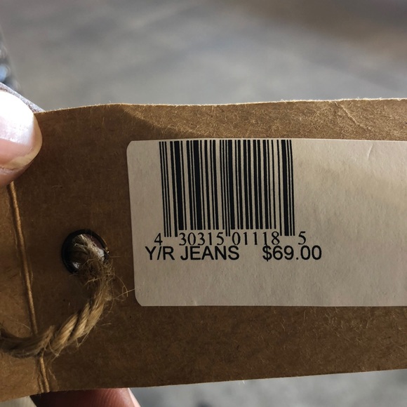 Jeans - Picture 4 of 4